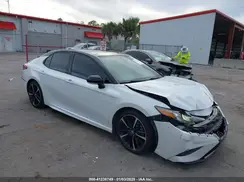 4T1B61HK4KU226522 2019 TOYOTA CAMRY