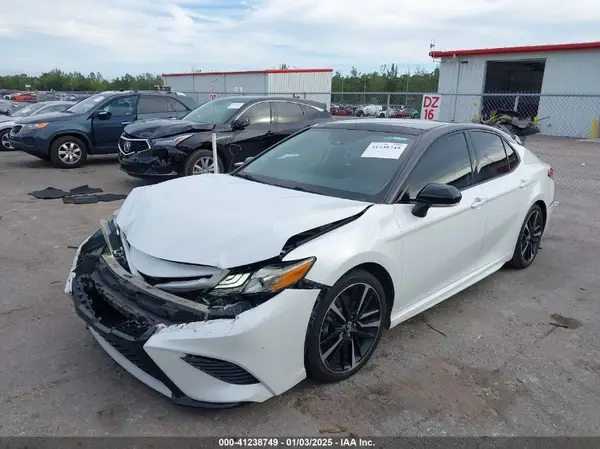 4T1B61HK4KU226522 2019 TOYOTA CAMRY - Image 2