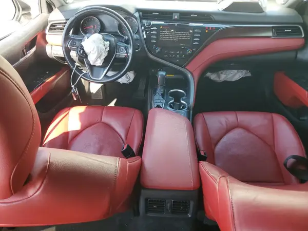 4T1B61HK4KU230635 2019 TOYOTA CAMRY - Image 8