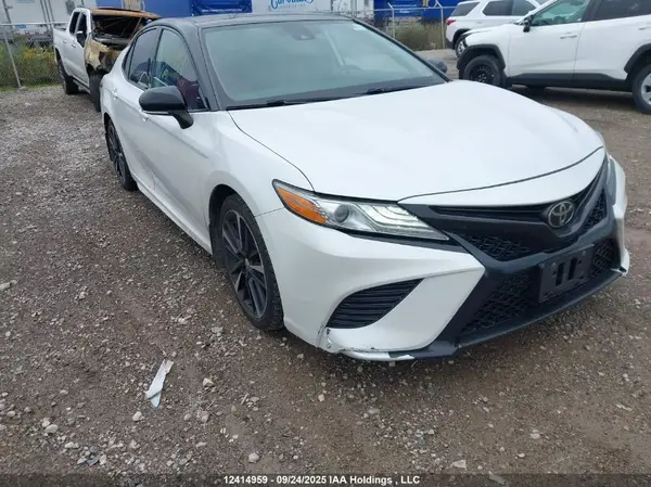 4T1B61HK4KU237083 2019 TOYOTA CAMRY - Image 1