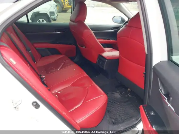 4T1B61HK4KU237083 2019 TOYOTA CAMRY - Image 8