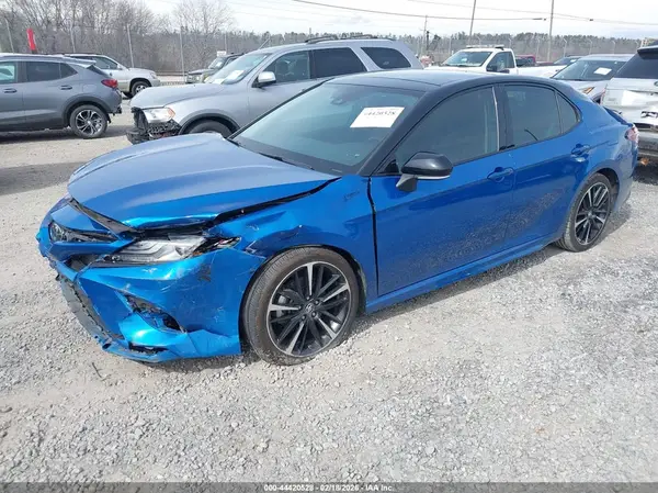4T1B61HK4KU239612 2019 TOYOTA CAMRY - Image 2