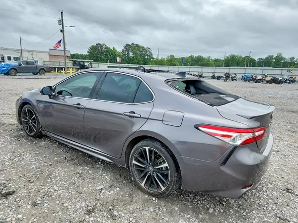 4T1B61HK4KU246432 2019 TOYOTA CAMRY - Image 2