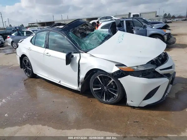4T1B61HK4KU256524 2019 TOYOTA CAMRY - Image 1
