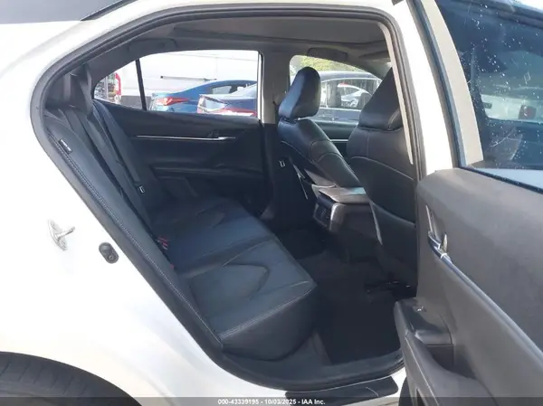 4T1B61HK4KU259083 2019 TOYOTA CAMRY - Image 8