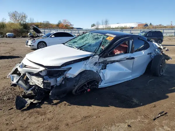 4T1B61HK4KU280516 2019 TOYOTA CAMRY - Image 1