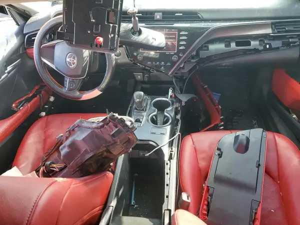 4T1B61HK4KU280516 2019 TOYOTA CAMRY - Image 8