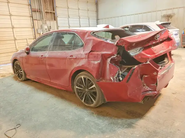 4T1B61HK4KU285876 2019 TOYOTA CAMRY - Image 2