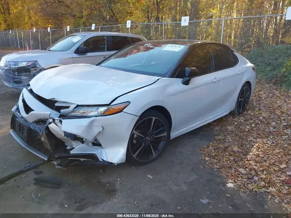4T1B61HK4KU286736 2019 TOYOTA CAMRY - Image 2