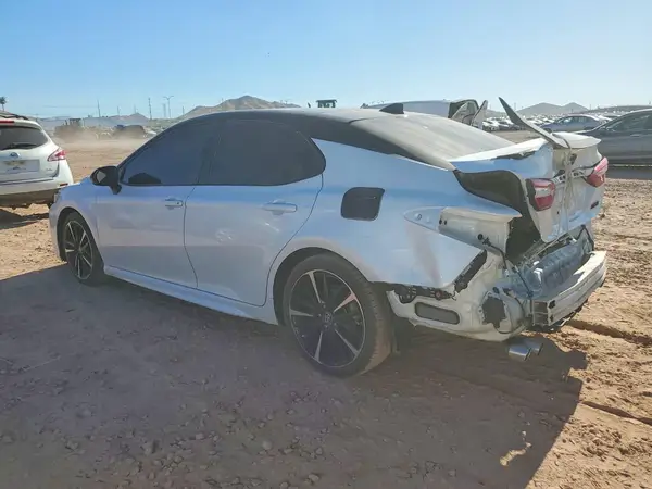 4T1B61HK4KU292276 2019 TOYOTA CAMRY - Image 2