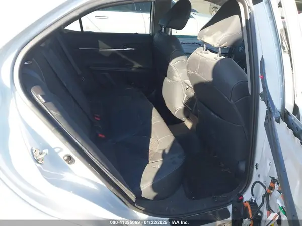 4T1B61HK4KU296831 2019 TOYOTA CAMRY - Image 8