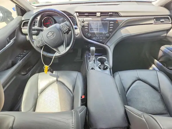 4T1B61HK4KU681676 2019 TOYOTA CAMRY - Image 8