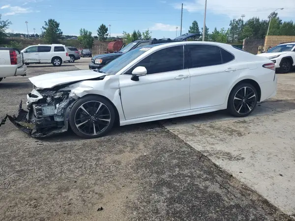 4T1B61HK4KU704969 2019 TOYOTA CAMRY - Image 1