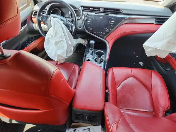 4T1B61HK4KU736398 2019 TOYOTA CAMRY - Image 8