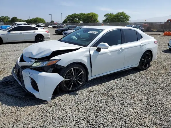 4T1B61HK4KU737874 2019 TOYOTA CAMRY - Image 1