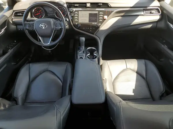 4T1B61HK4KU747692 2019 TOYOTA CAMRY - Image 8