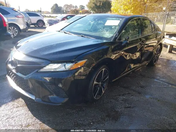 4T1B61HK4KU820673 2019 TOYOTA CAMRY - Image 2