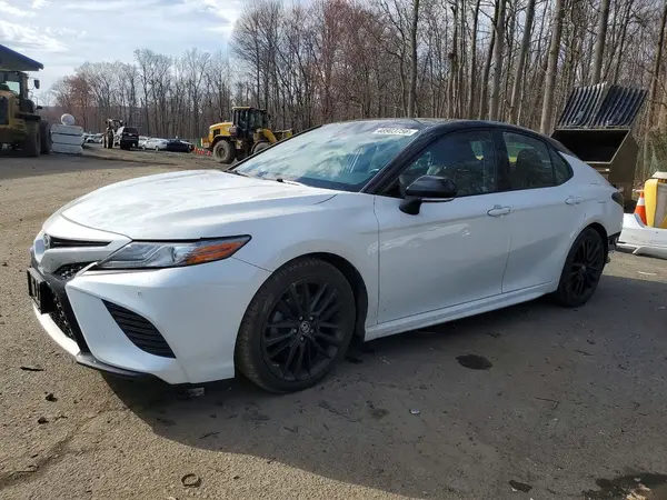 4T1B61HK5JU016848 2018 TOYOTA CAMRY - Image 1