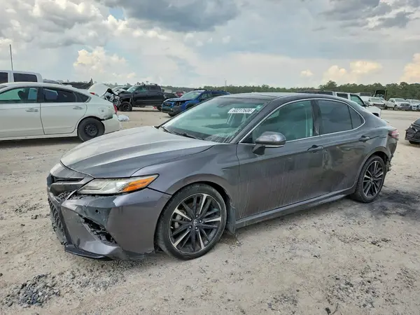 4T1B61HK5JU095311 2018 TOYOTA CAMRY - Image 1