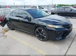 4T1B61HK5JU109076 2018 TOYOTA CAMRY