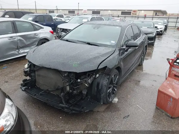 4T1B61HK5JU109286 2018 TOYOTA CAMRY - Image 2