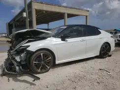 4T1B61HK5JU116593 2018 TOYOTA CAMRY