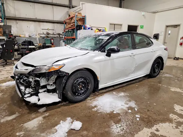 4T1B61HK5JU119266 2018 TOYOTA CAMRY - Image 1