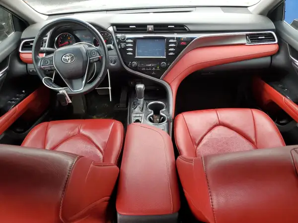 4T1B61HK5JU126833 2018 TOYOTA CAMRY - Image 8