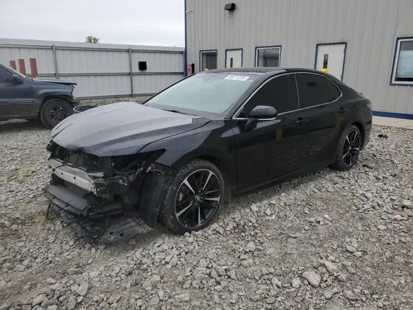 4T1B61HK5JU128324 2018 TOYOTA CAMRY - Image 1