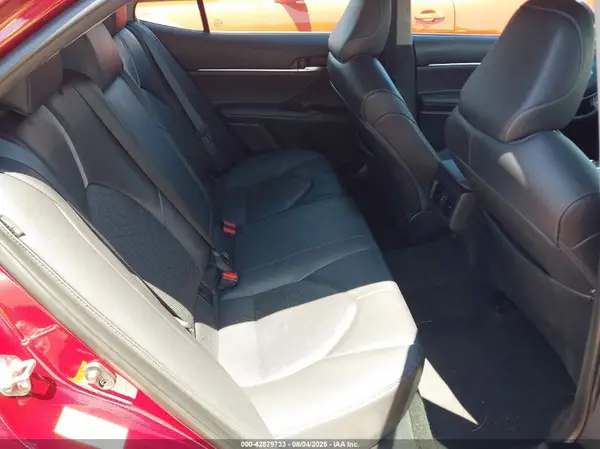 4T1B61HK5JU544826 2018 TOYOTA CAMRY - Image 8