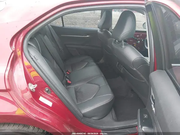 4T1B61HK5JU625843 2018 TOYOTA CAMRY - Image 8