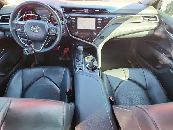 4T1B61HK5JU636695 2018 TOYOTA CAMRY - Image 8