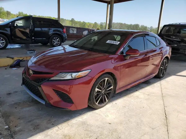4T1B61HK5JU651391 2018 TOYOTA CAMRY - Image 1
