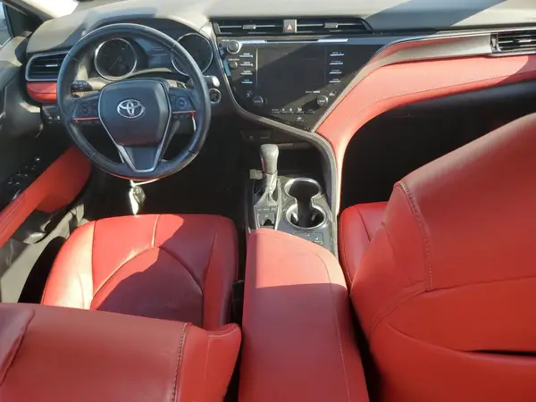 4T1B61HK5KU213939 2019 TOYOTA CAMRY - Image 8