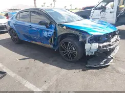 4T1B61HK5KU220695 2019 TOYOTA CAMRY