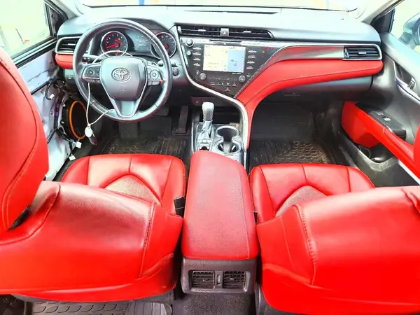 4T1B61HK5KU224214 2019 TOYOTA CAMRY - Image 8