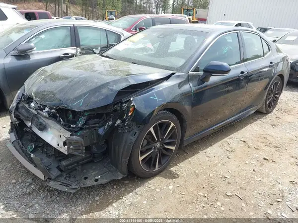 4T1B61HK5KU232460 2019 TOYOTA CAMRY - Image 2