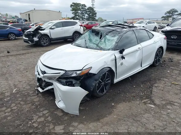 4T1B61HK5KU237559 2019 TOYOTA CAMRY - Image 2