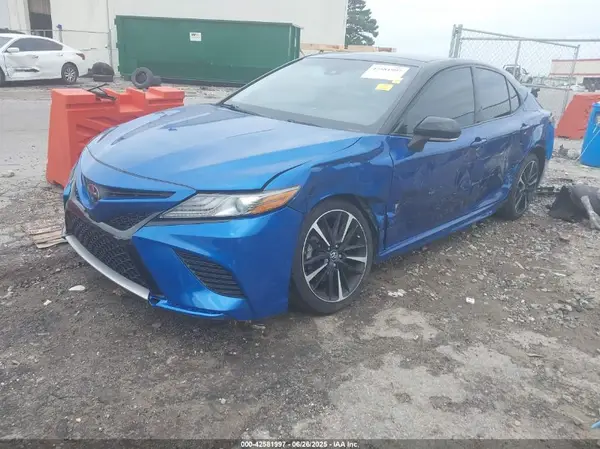 4T1B61HK5KU241417 2019 TOYOTA CAMRY - Image 2