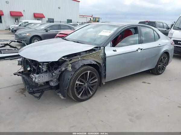4T1B61HK5KU245080 2019 TOYOTA CAMRY - Image 2