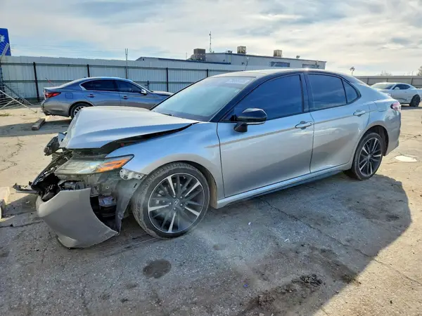 4T1B61HK5KU259318 2019 TOYOTA CAMRY - Image 1