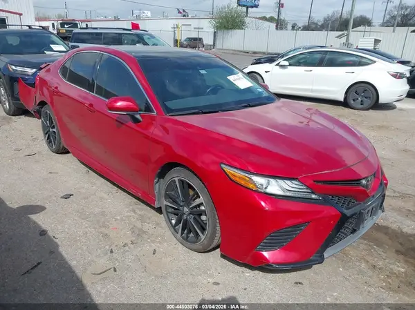 4T1B61HK5KU272750 2019 TOYOTA CAMRY - Image 1