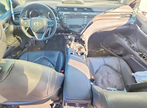 4T1B61HK5KU287989 2019 TOYOTA CAMRY - Image 8