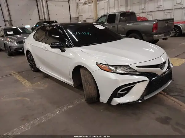 4T1B61HK5KU291363 2019 TOYOTA CAMRY - Image 1