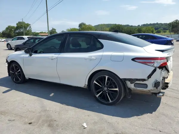 4T1B61HK5KU298314 2019 TOYOTA CAMRY - Image 2