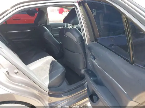4T1B61HK5KU697580 2019 TOYOTA CAMRY - Image 8