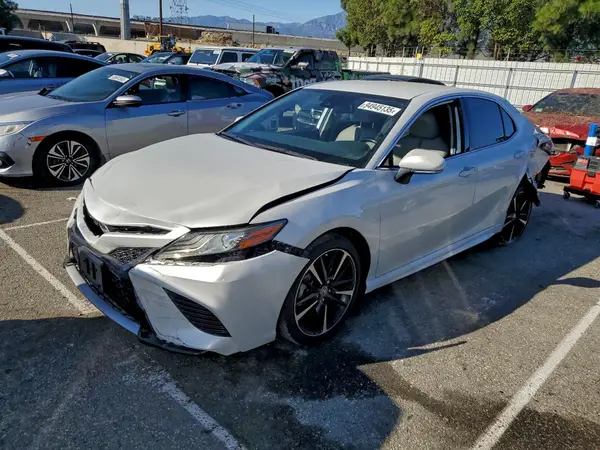 4T1B61HK5KU718184 2019 TOYOTA CAMRY - Image 1