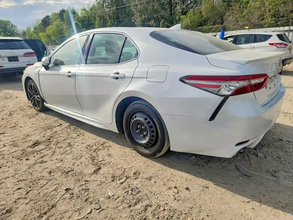 4T1B61HK5KU722624 2019 TOYOTA CAMRY - Image 2