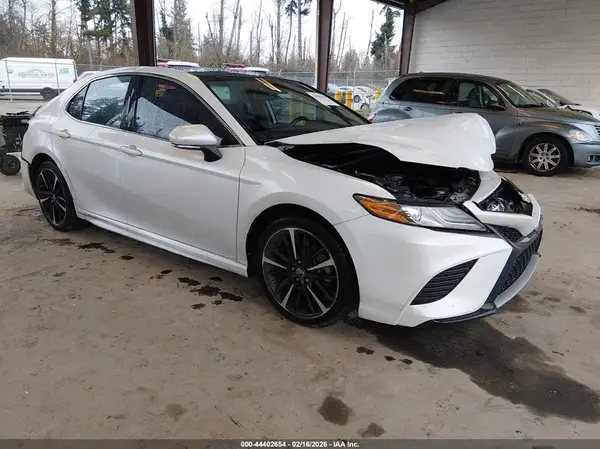 4T1B61HK5KU723305 2019 TOYOTA CAMRY - Image 1