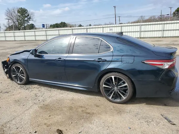 4T1B61HK5KU759916 2019 TOYOTA CAMRY - Image 2